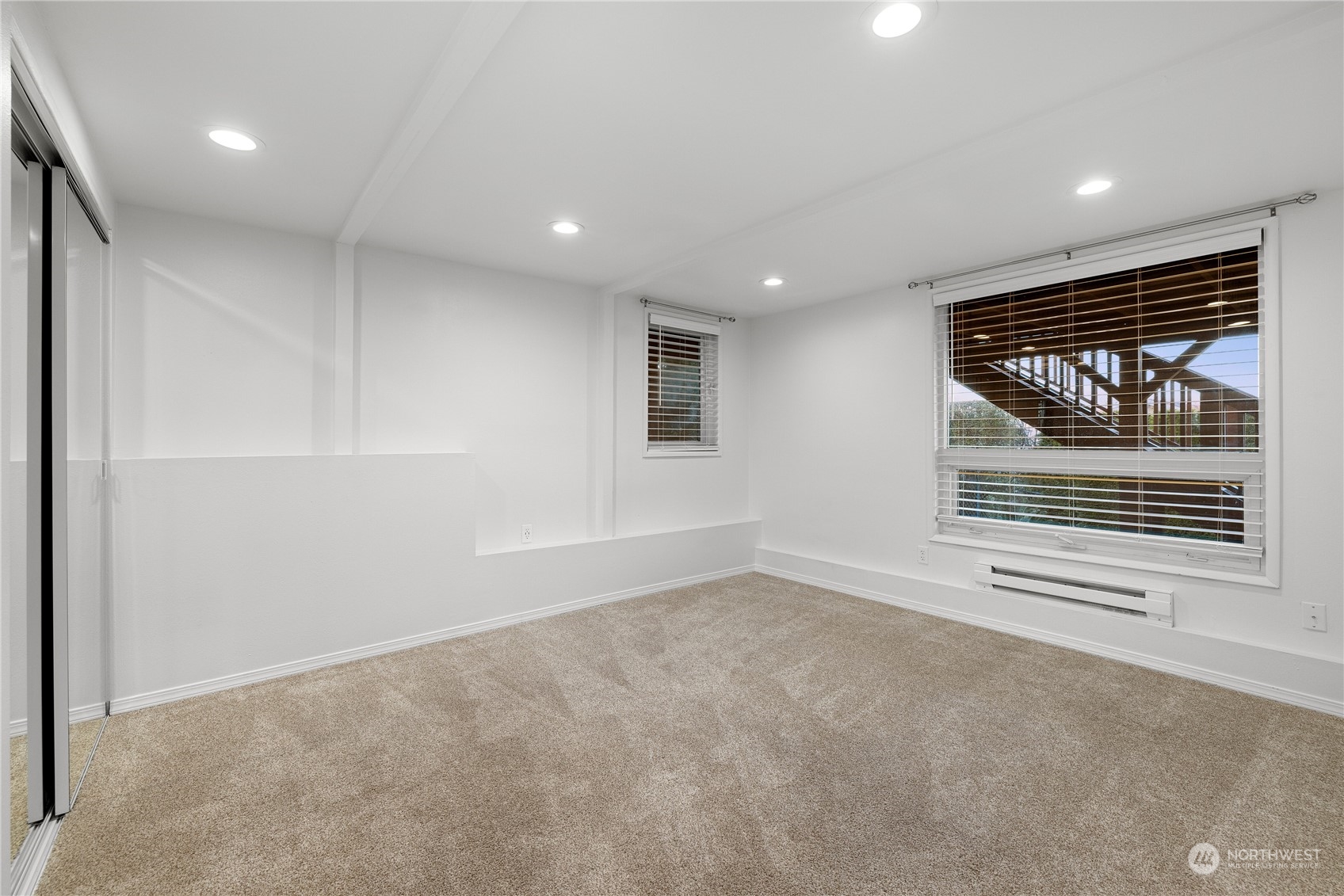 29832 2nd Place Southwest Federal Way, WA 98023 - Photo 25 of 40 a view of an empty room with a window