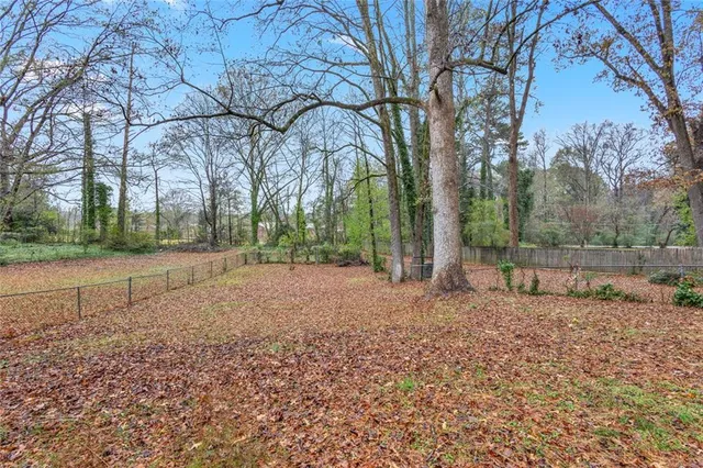 $1,999 | 2205 Plantation Drive, Atlanta, GA 30344