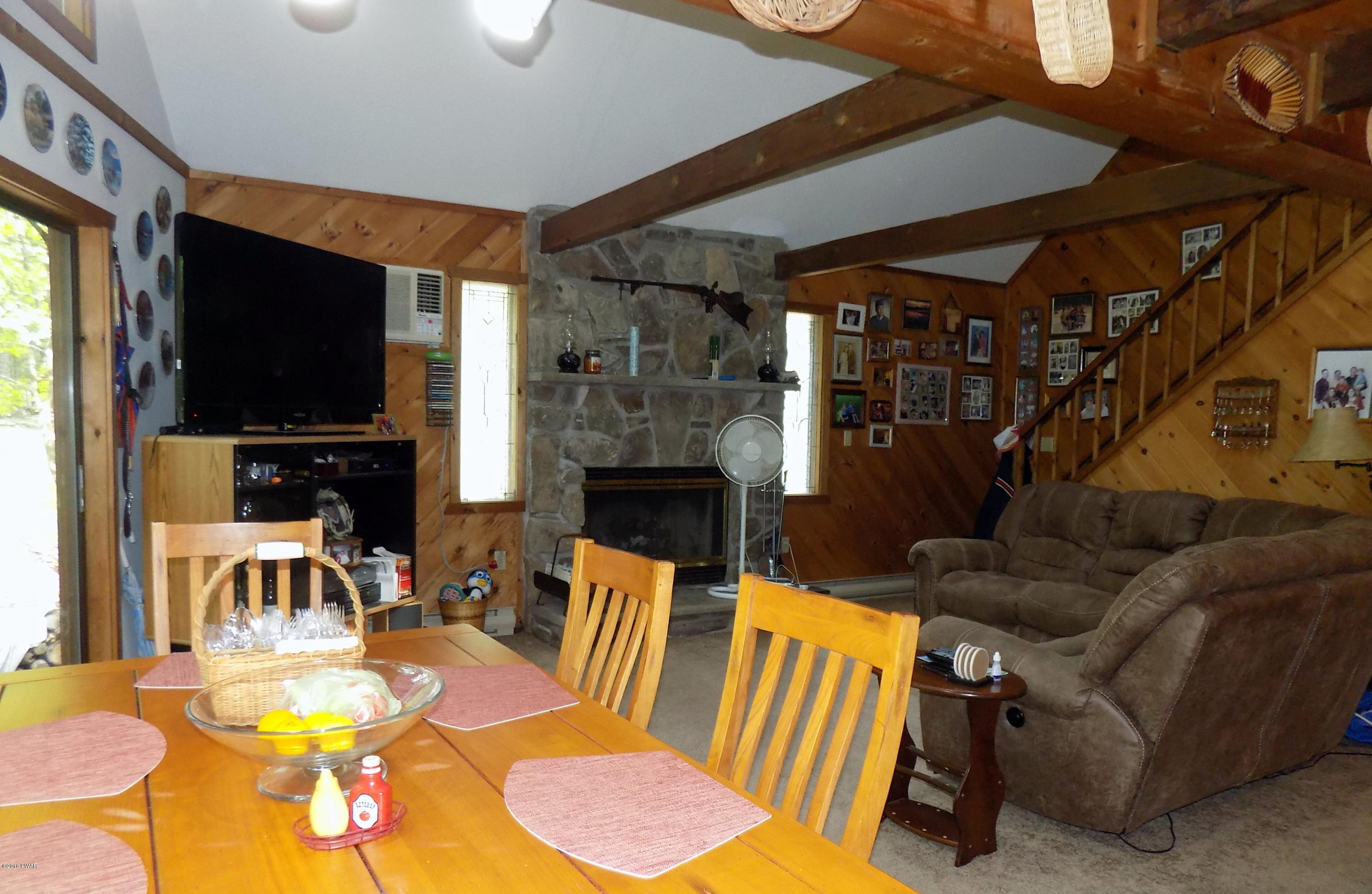 1131 Mustang Road Lake Ariel, PA 18436 - Photo 12 of 48