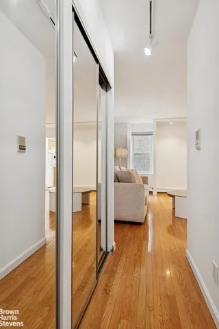 $850,000 | 131 East 39th Street, Unit 4 | Murray Hill