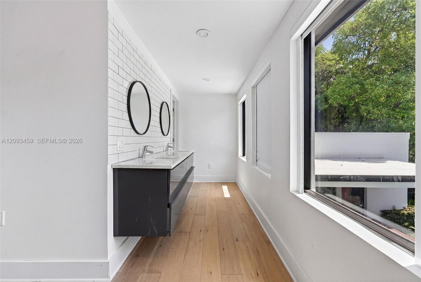 4353 Alton Road Miami Beach, FL 33140 - Photo 24 of 36 Gallery Image 24