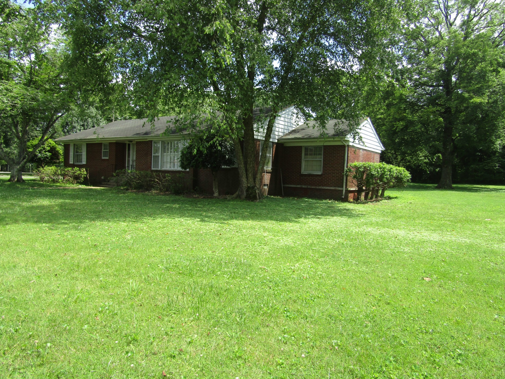 507 Magazine Road Pulaski, TN 38478 - Photo 1 of 28 Gallery Image 1