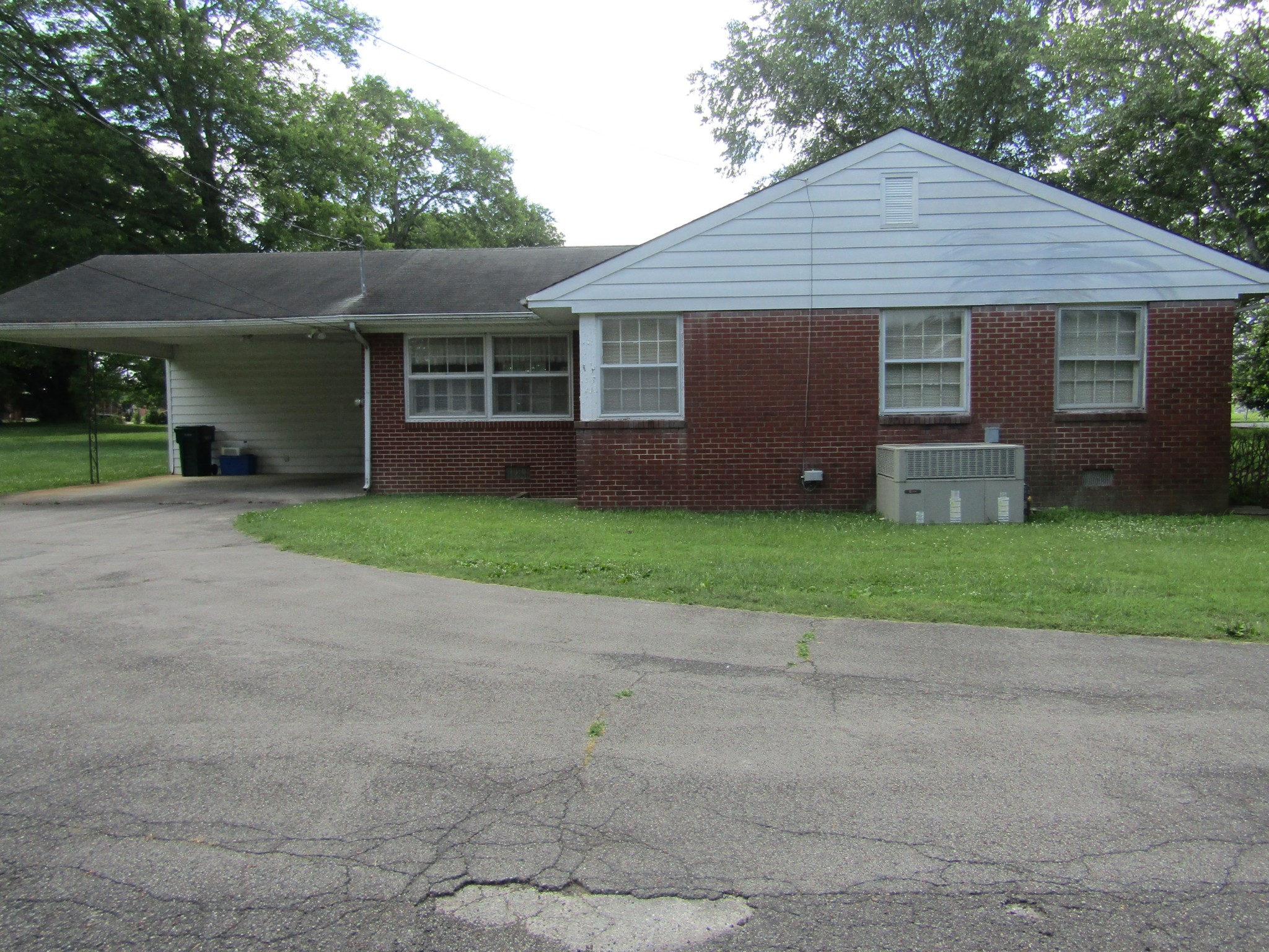 507 Magazine Road Pulaski, TN 38478 - Photo 4 of 28 Gallery Image 4