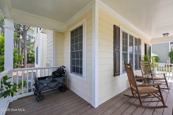 $585,000 | 1400 Applethorn Drive, Apex, NC 27502