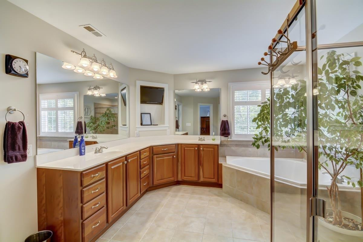 3728 Congeniality Way Raleigh, NC 27613 - Photo 9 of 19 Photo 9