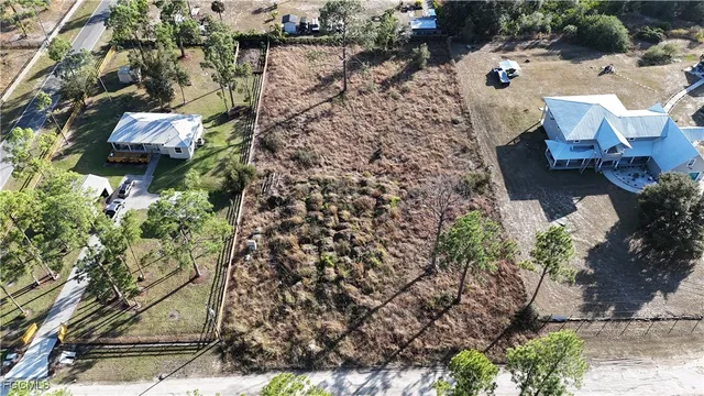 $85,000 | 7763 19th Place, LaBelle, FL 33935