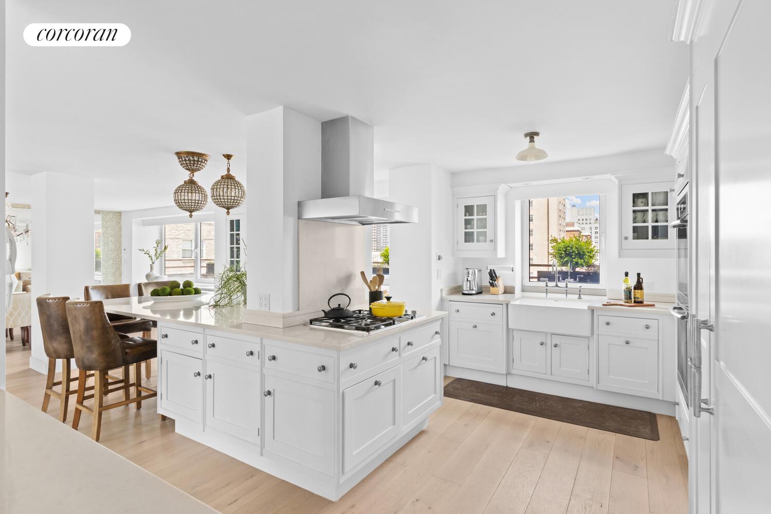 505 East 79th Street, Unit 19B Manhattan, NY 10075 - Photo 6 of 19