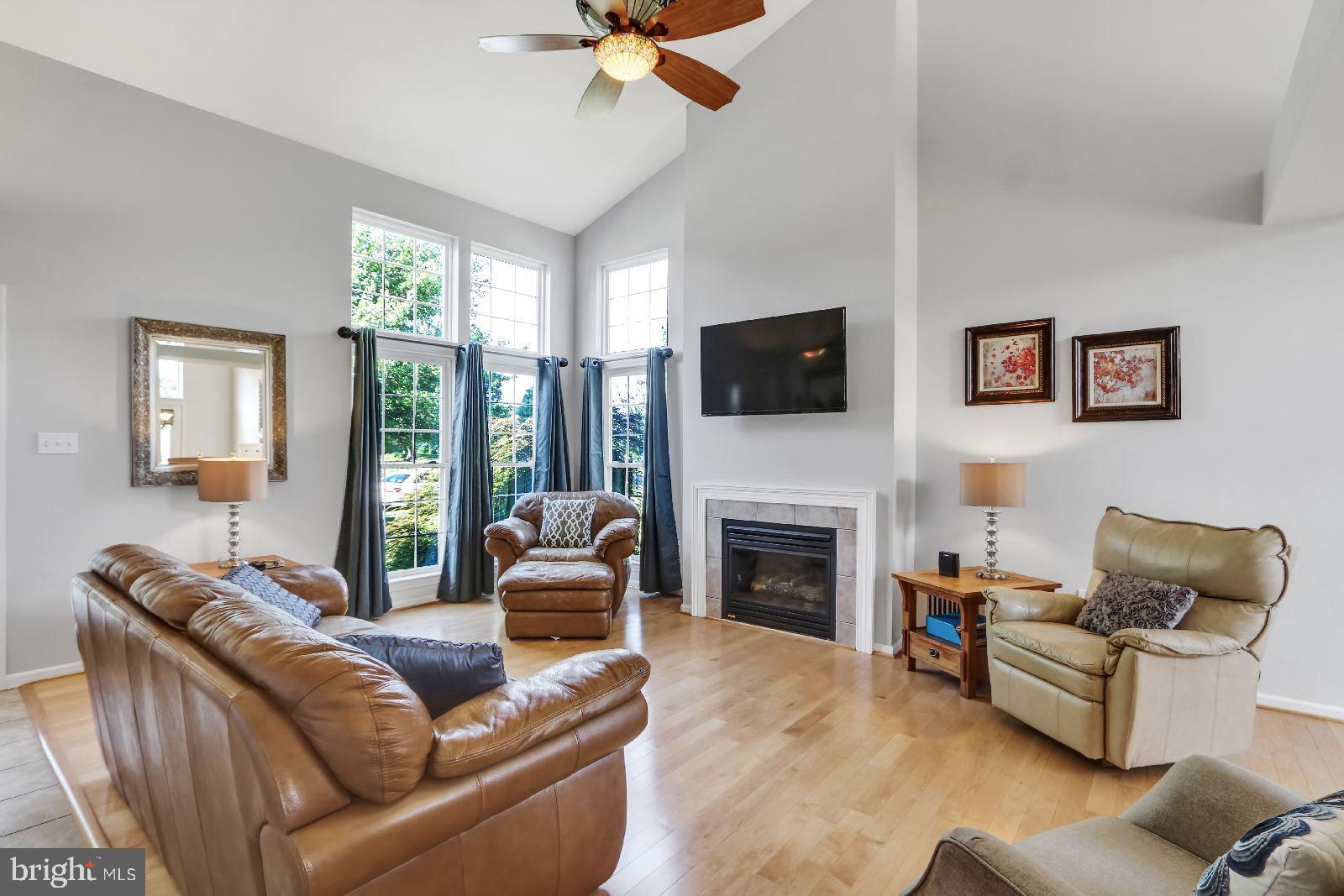 55 Olde Hickory Road Mount Wolf, PA 17347 - Photo 4 of 47 Gallery Image 4