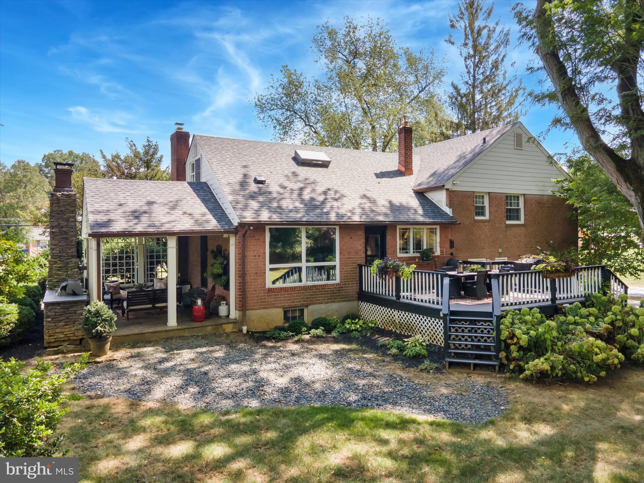 131 Brookmead Road Wayne, PA 19087 - Photo 20 of 28 front view of a house with a garden