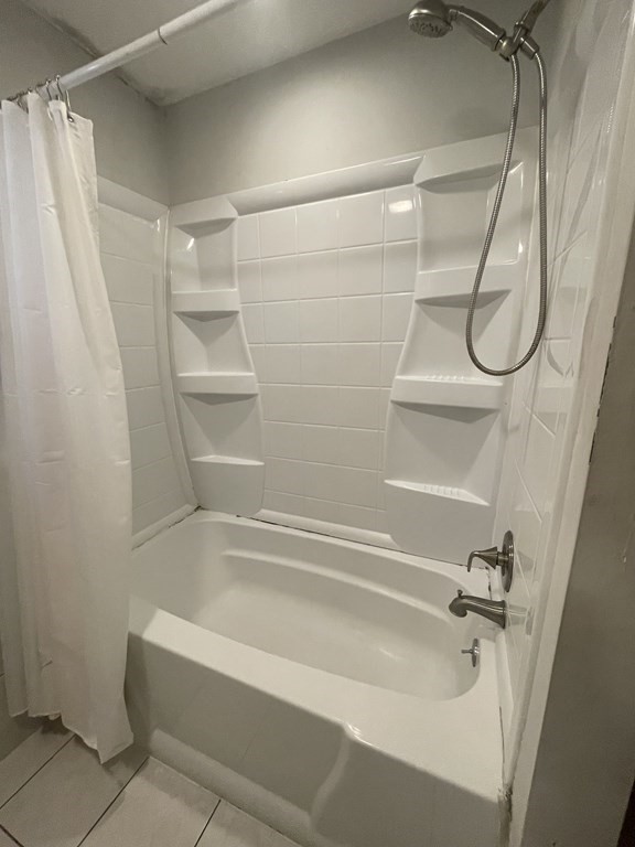 141 Bremen Street Springfield, MA 01108 - Photo 12 of 17 Gallery Image 12