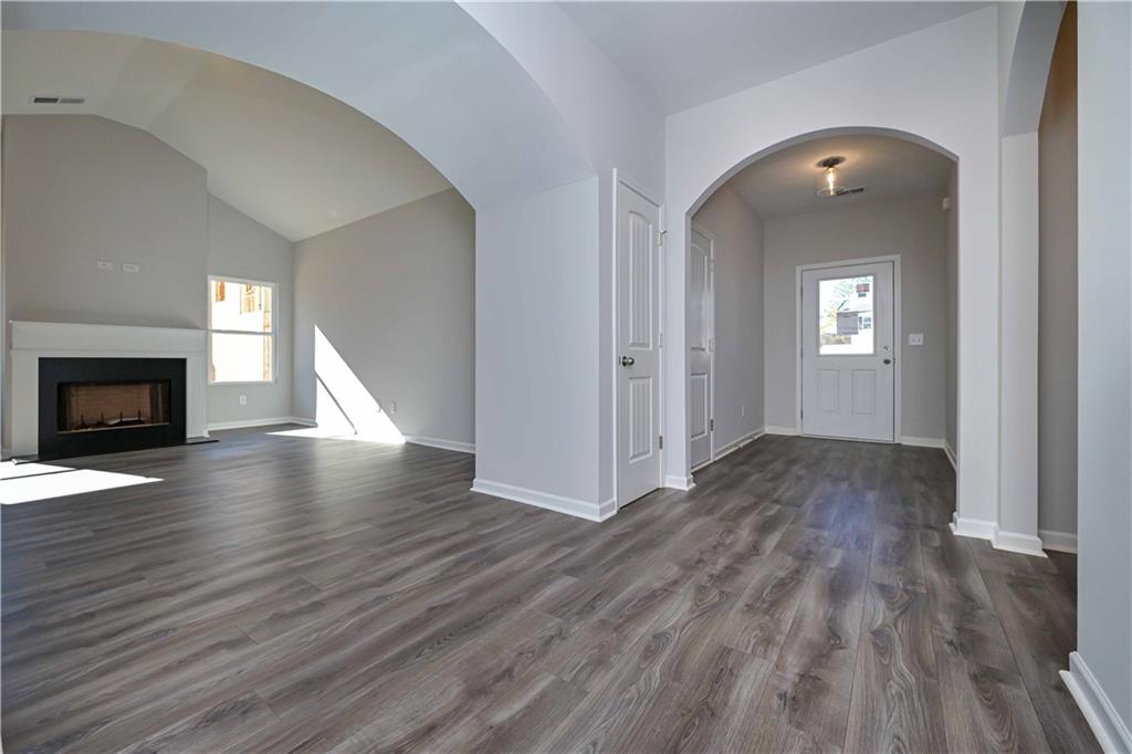 507 Charleston Place Villa Rica, GA 30180 - Photo 7 of 25