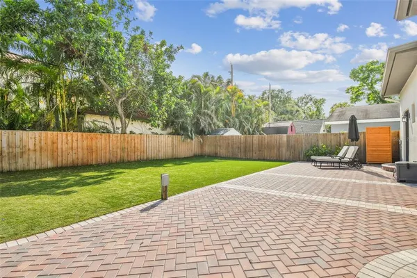 $5,000 | 3120 South Julia Circle, Tampa, FL 33629
