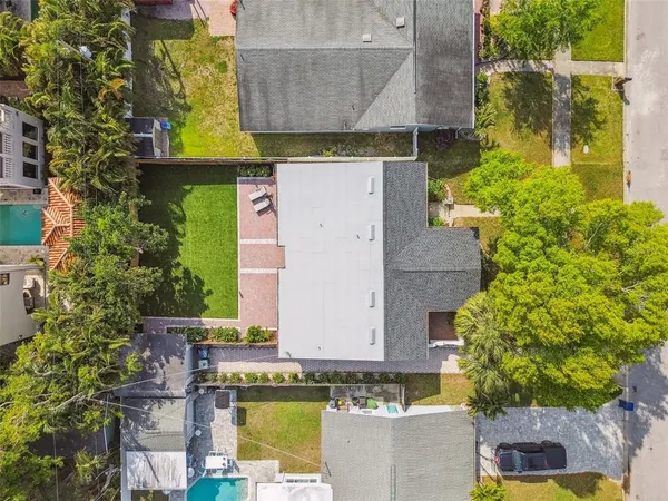 $5,000 | 3120 South Julia Circle, Tampa, FL 33629