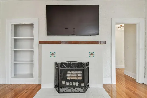 $5,000 | 3120 South Julia Circle, Tampa, FL 33629