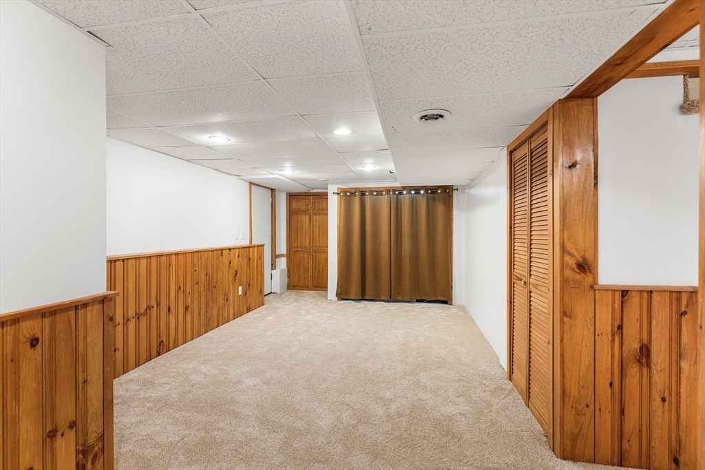 89 Old Andover Road North Reading, MA 01864 - Photo 34 of 42