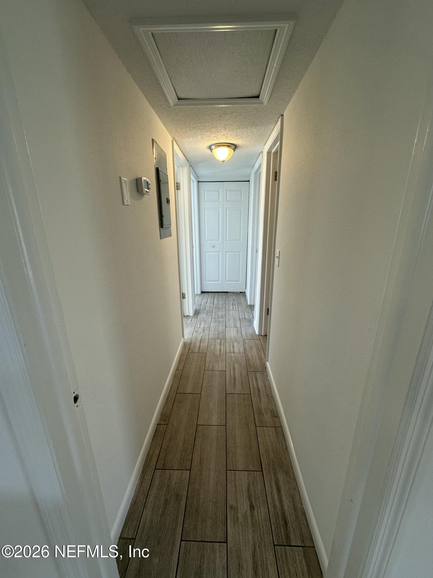 365 Sargo Road Atlantic Beach, FL 32233 - Photo 10 of 23 a view of a hallway