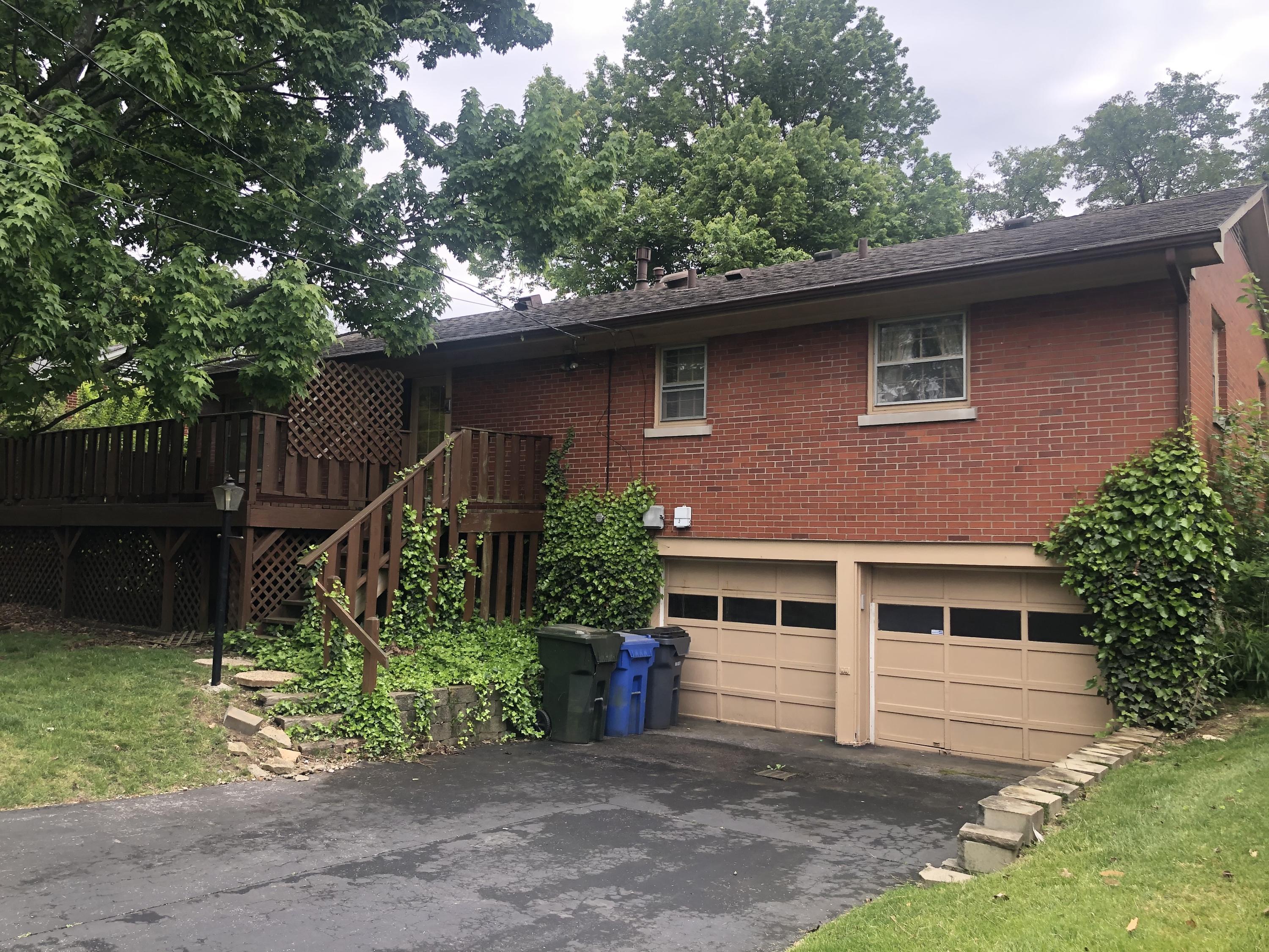 729 Providence Road Lexington, KY 40502 - Photo 3 of 16 IMG_3521