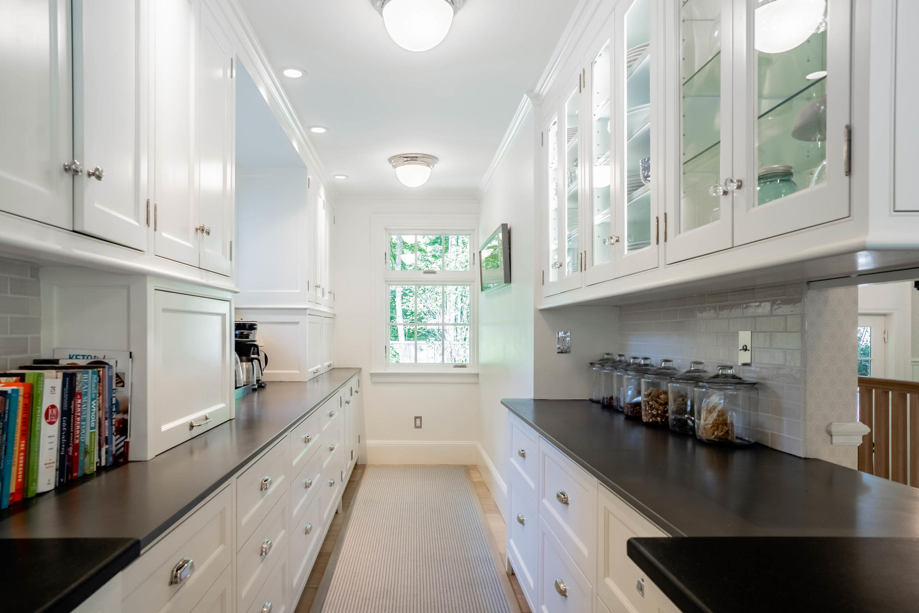 123 Foreside Road Falmouth, ME 04105 - Photo 12 of 60 2-1st Floor-8
