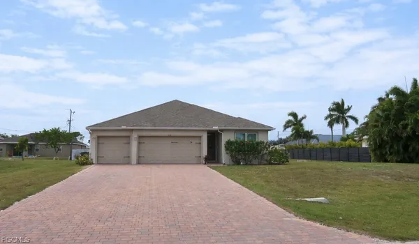 $2,590 | 336 Northwest 15th Terrace, Cape Coral, FL 33993