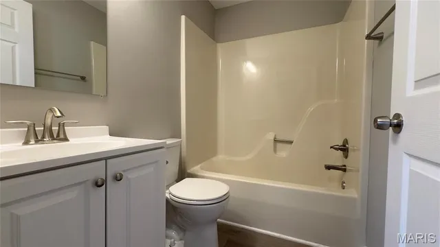 $129,900 | 10240 Silverleaf Road, Mineral Point, MO 63660