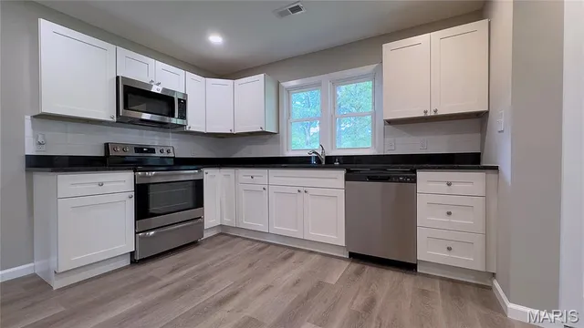 $129,900 | 10240 Silverleaf Road, Mineral Point, MO 63660