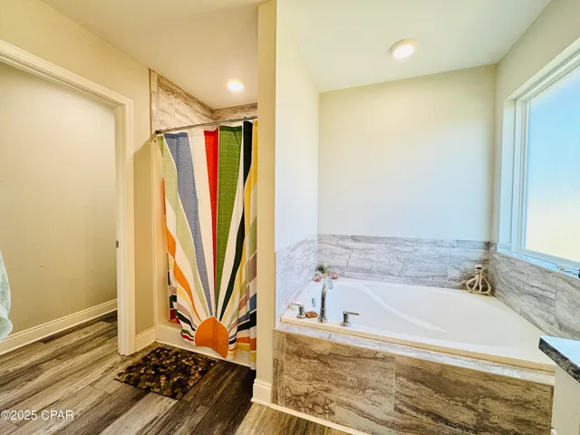 $2,199 | 425 Shadecrest Drive, Panama City, FL 32404