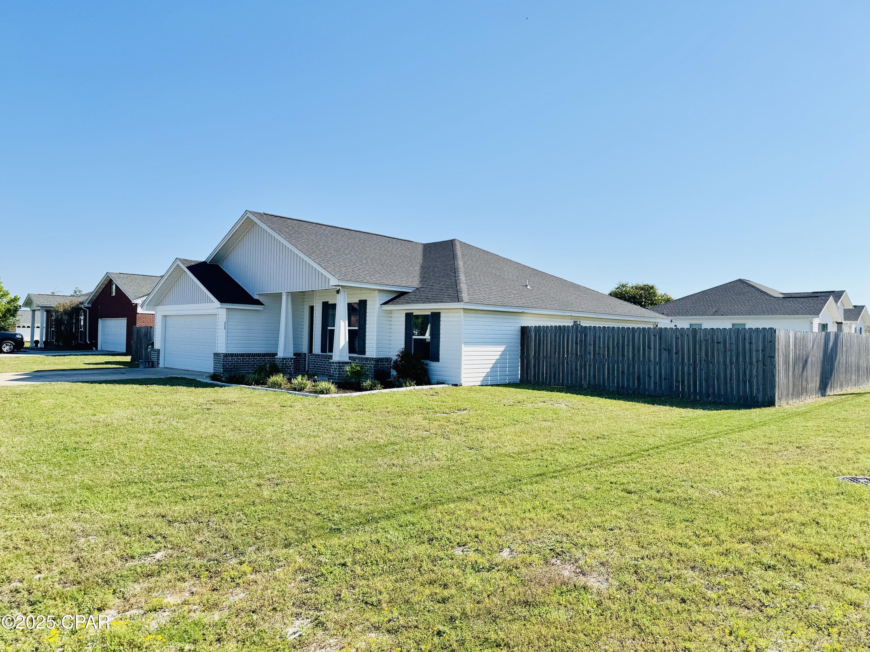 425 Shadecrest Drive Panama City, FL 32404 - Photo 4 of 60