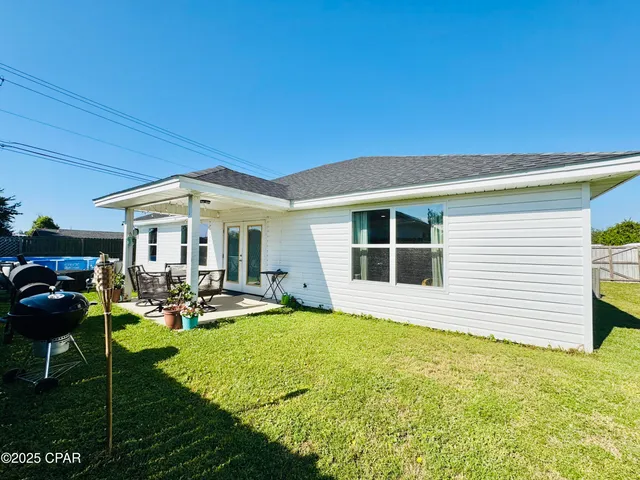 $2,199 | 425 Shadecrest Drive, Panama City, FL 32404