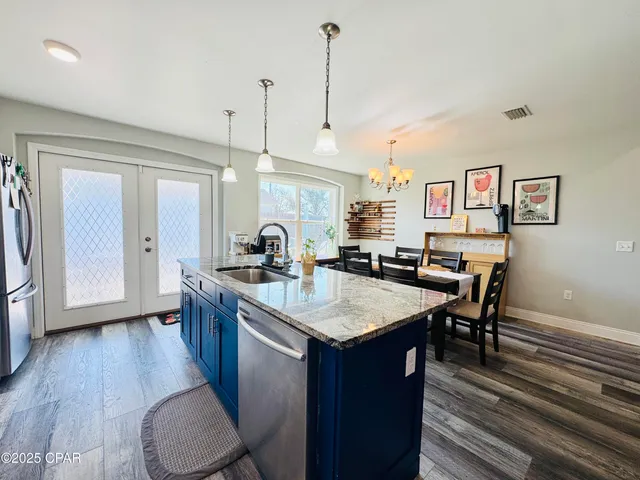 $2,199 | 425 Shadecrest Drive, Panama City, FL 32404