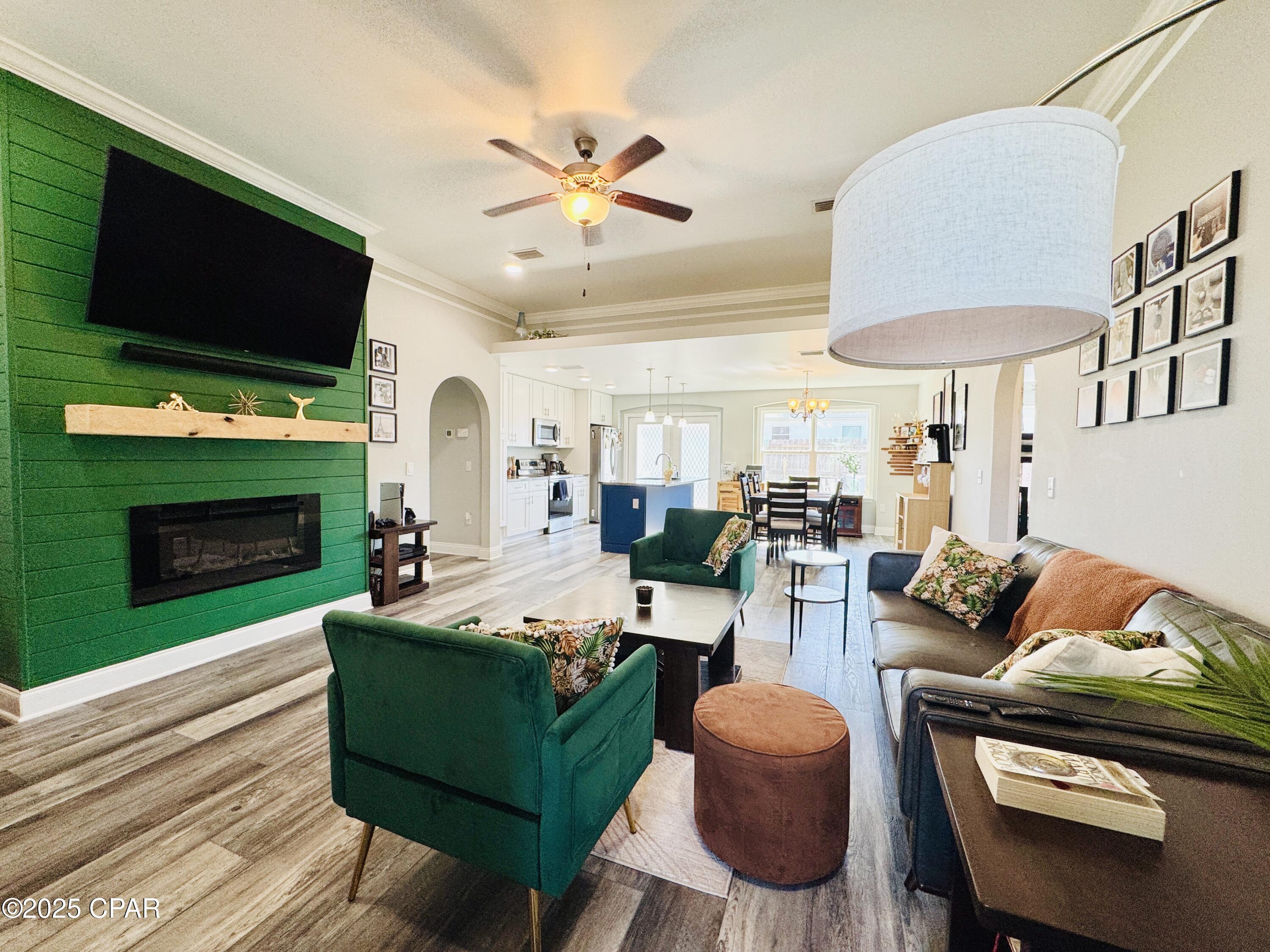 425 Shadecrest Drive Panama City, FL 32404 - Photo 10 of 60