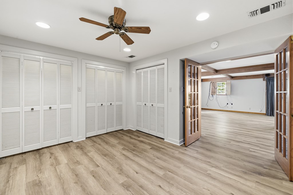 224 Ranch Rim Drive West Ingram, TX 78025 - Photo 44 of 47 2nd Primary Suite