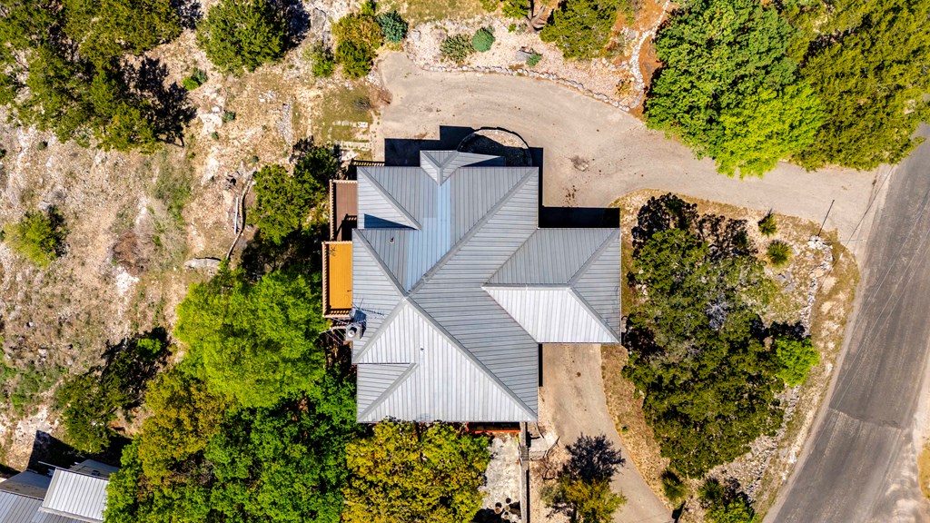 224 Ranch Rim Drive West Ingram, TX 78025 - Photo 6 of 47