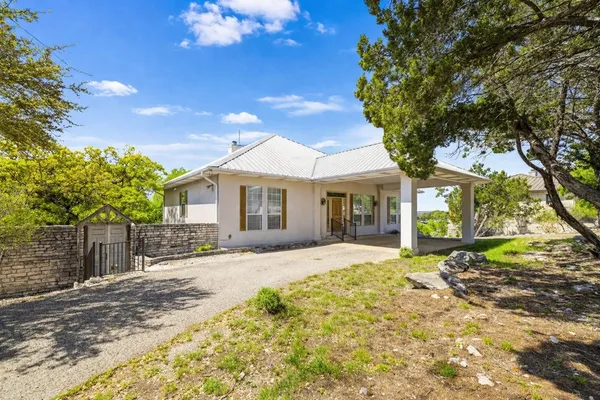 $600,000 | 224 Ranch Rim Drive West, Ingram, TX 78025