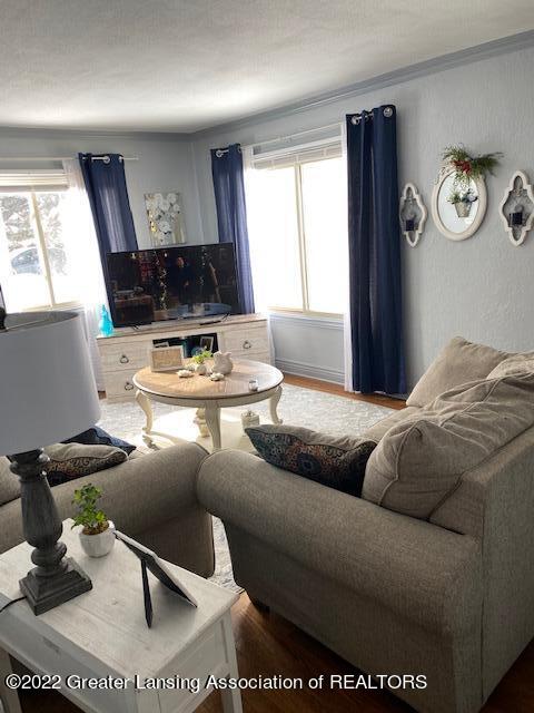 625 Clement Road Lansing, MI 48917 - Photo 9 of 24 012735CD-B46F-439B-81D8-C9ED947BB7BC