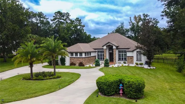 $830,000 | 617 Southeast 47th Loop, Ocala, FL 34480