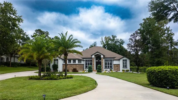 $830,000 | 617 Southeast 47th Loop, Ocala, FL 34480