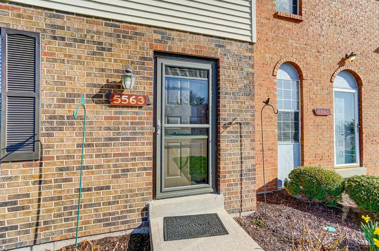5563 Old Blue Rock Road Cincinnati, OH 45247 - Photo 5 of 48