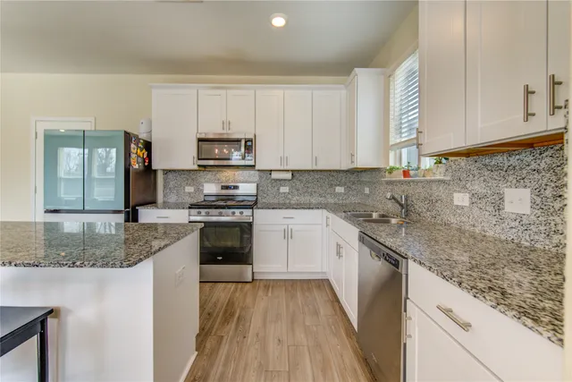 $2,600 | 6706 Hobby Wind Ridge Drive, Houston, TX 77075