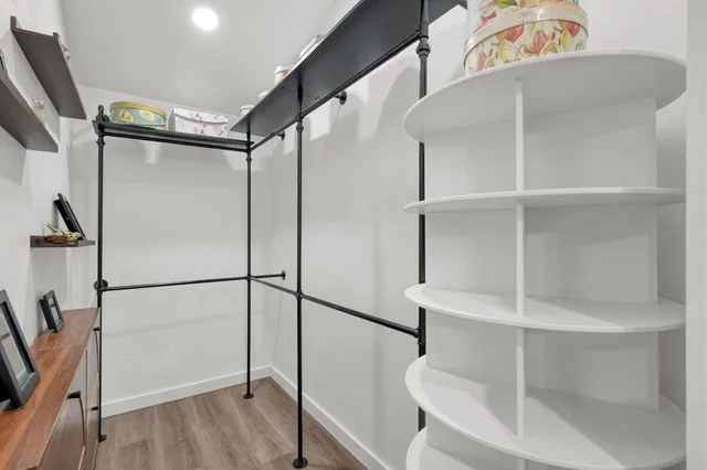 $525,000 | 26 Wishbonebush Road, The Woodlands, TX 77380