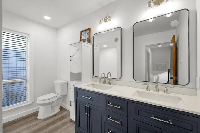 $525,000 | 26 Wishbonebush Road, The Woodlands, TX 77380