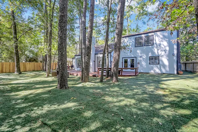 $525,000 | 26 Wishbonebush Road, The Woodlands, TX 77380