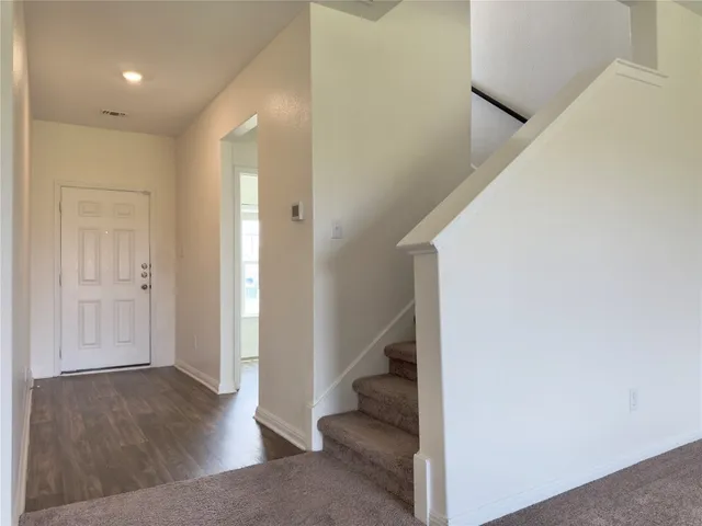 $280,999 | 18304 Speculator Lane, Elgin, TX 78621