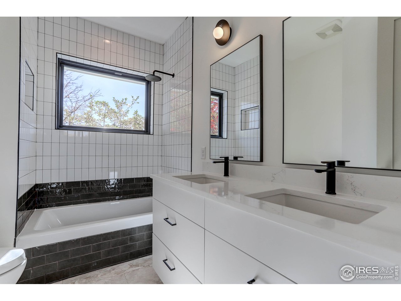 1140 Fairfield Drive Boulder, CO 80305 - Photo 4 of 40