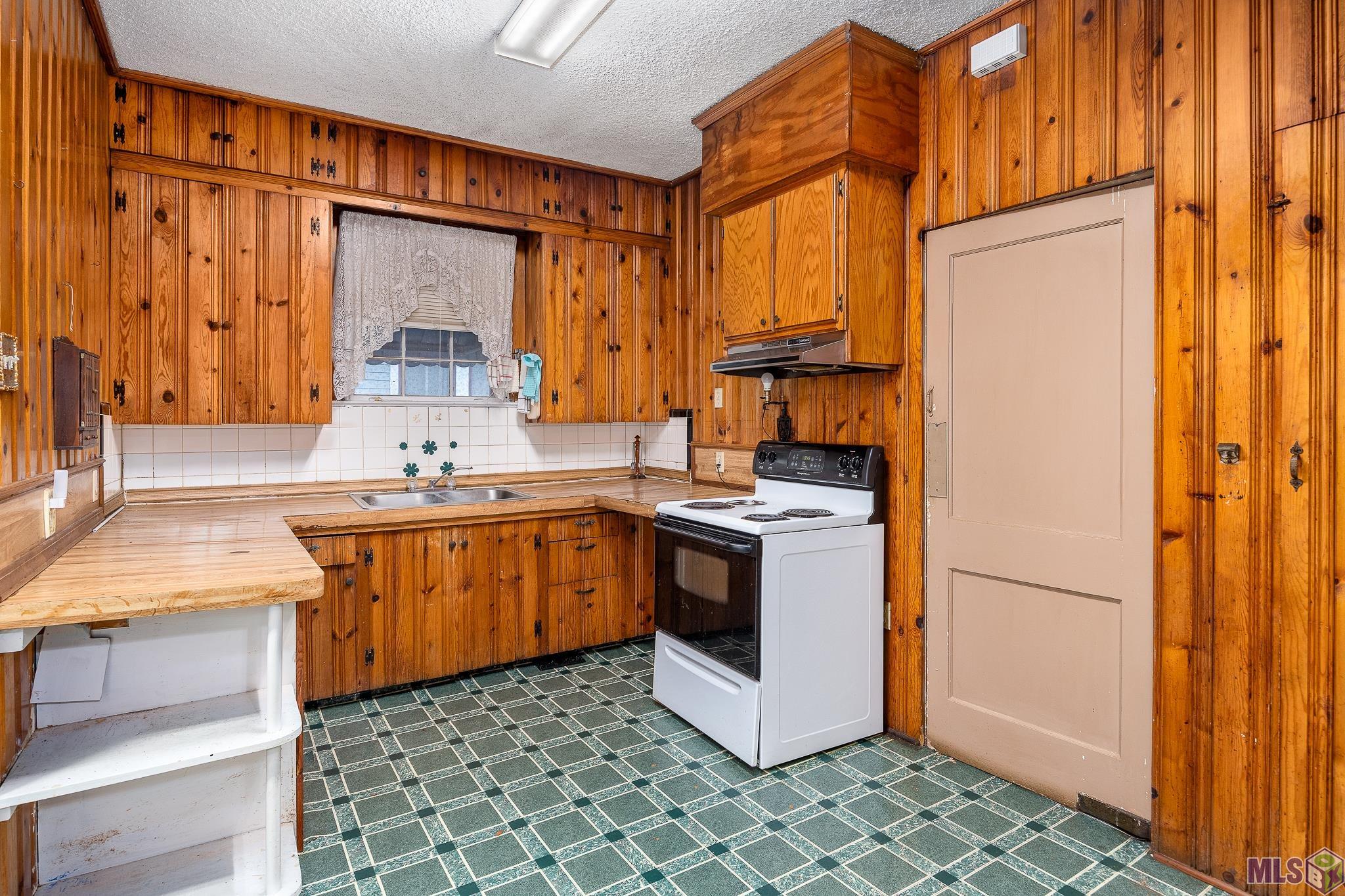 3046 Washington Avenue Baton Rouge, LA 70802 - Photo 2 of 35