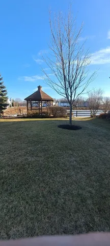 $209,900 | 612 Crystal Springs Court, Ingleside, IL 60041