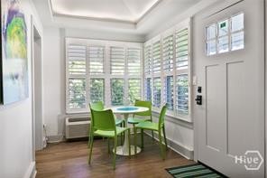 603 Butler Avenue, Unit 20 Tybee Island, GA 31328 - Photo 3 of 7 Sunny Dining area