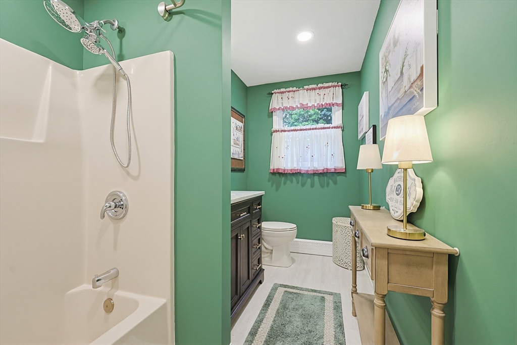 5 Otter Pond Road Lynnfield, MA 01940 - Photo 20 of 42
