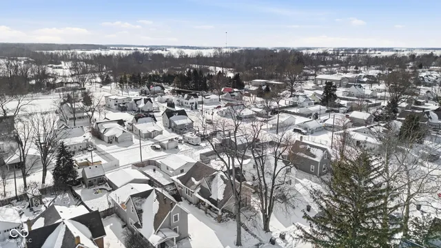 $169,900 | 909 South A Street, Elwood, IN 46036