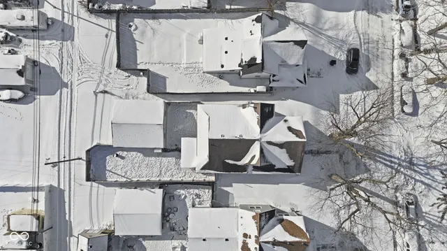 $169,900 | 909 South A Street, Elwood, IN 46036