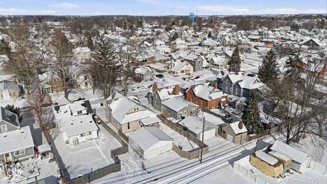 $169,900 | 909 South A Street, Elwood, IN 46036